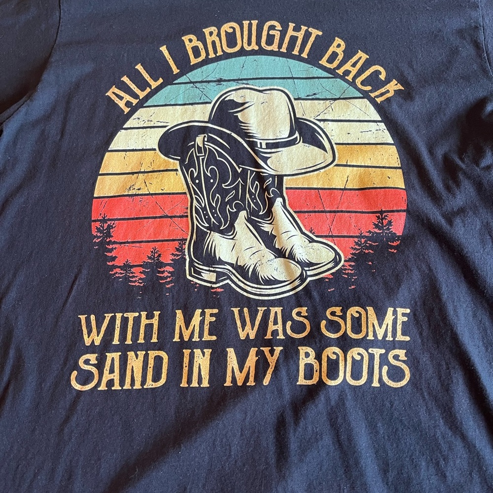 Black Graphic T-Shirt “sand in my boots” Morgan Wallen